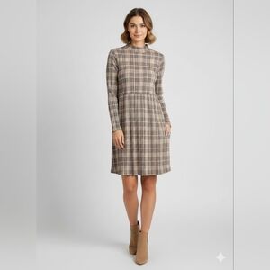 Plaid Long Sleeve Dress - NEW WITH TAGS - VERSATILE for any event
